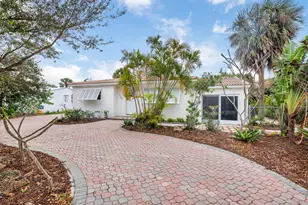 236 Ashworth St, West Palm Beach, FL 33405 - Photo 2