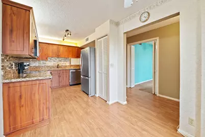 10092 Cedar Point Boulevard, Unit #205, Boynton Beach, FL 33437 - Photo 6