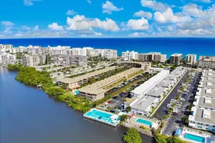 4201 S Ocean Blvd, South Palm Beach, FL 33480 - Photo 4