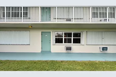 480 Horizons W, Unit #110, Boynton Beach, FL 33435 - Photo 6