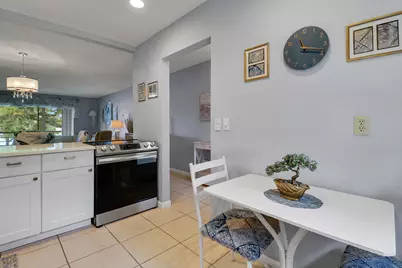 120 Lake Constance Drive, West Palm Beach, FL 33411 - Photo 30