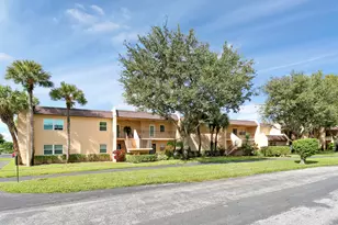 120 Lake Constance Dr, West Palm Beach, FL 33411 - Photo 22
