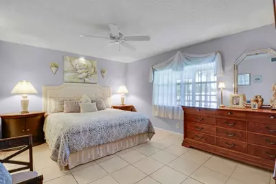 120 Lake Constance Drive, West Palm Beach, FL 33411 - Photo 44