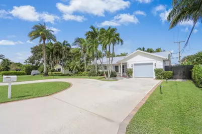 1 Beverly Road W, Jupiter, FL 33469 - Photo 2