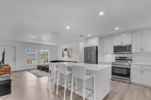 1 Beverly Rd W, Jupiter, FL 33469 - Photo 12