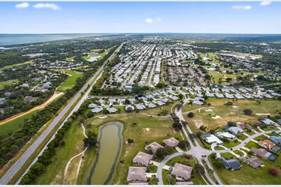 6884 SE Bunker Hill Drive, Hobe Sound, FL 33455 - Photo 32