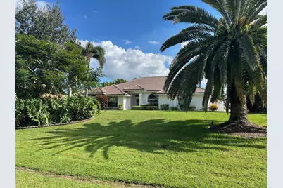 4898 SW Lake Grove Circle, Palm City, FL 34990 - Photo 4