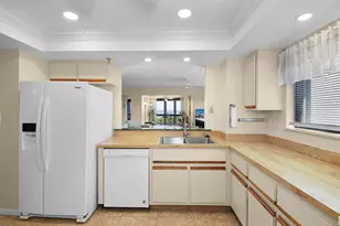 801 S Ocean Dr, Fort Pierce, FL 34949 - Photo 6