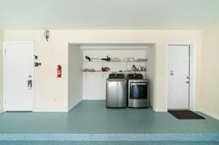 8 Windsor Ln, Palm Beach Gardens, FL 33418 - Photo 20