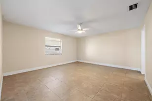 135 Shore Ct, North Palm Beach, FL 33408 - Photo 12