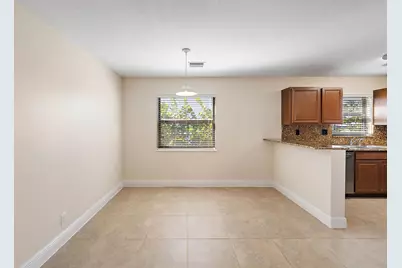 135 Shore Court, Unit #204, North Palm Beach, FL 33408 - Photo 4