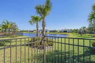 781 SE Courances Dr, Port Saint Lucie, FL 34984 - Photo 30