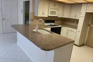22 Balfour Rd W, Palm Beach Gardens, FL 33418 - Photo 6