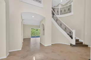103 Villa Nueva Pl, Palm Beach Gardens, FL 33418 - Photo 10