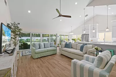 125 Sand Pine Drive, Jupiter, FL 33477 - Photo 10