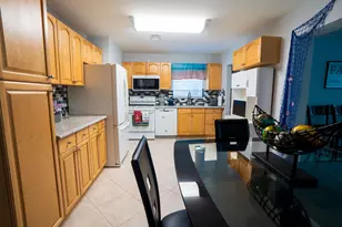 4386 Bamboo Dr, Palm Beach Gardens, FL 33410 - Photo 12