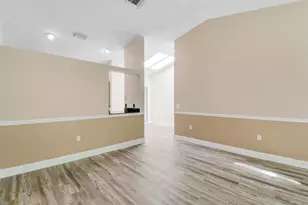 13095 Belhaven Ct, Wellington, FL 33414 - Photo 12