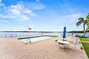 1810 New Palm Way, Boynton Beach, FL 33435 - Photo 2