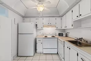 702 Monaco O, Delray Beach, FL 33446 - Photo 22