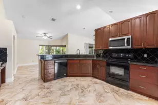 17109 Murcott Blvd, Loxahatchee, FL 33470 - Photo 10