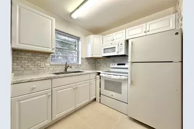 47 Camden B, West Palm Beach, FL 33417 - Photo 16