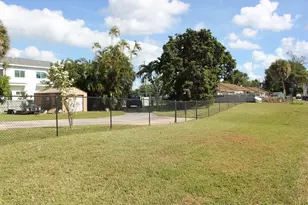 4981 Serafica Dr, Lake Worth, FL 33461 - Photo 6