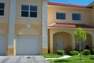 209 Talia Cir, Palm Springs, FL 33461 - Photo 1
