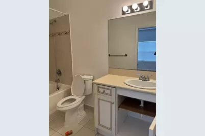 209 Talia Circle, Palm Springs, FL 33461 - Photo 4