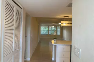 1707 Palm Beach Trace Dr, Royal Palm Beach, FL 33411 - Photo 2