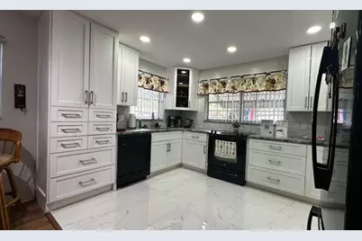 521 Sandpiper Circle, Delray Beach, FL 33445 - Photo 20