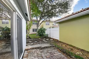 3386 Commodore Ct, West Palm Beach, FL 33411 - Photo 32