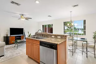 6748 Old Farm Trail, Boynton Beach, FL 33437 - Photo 4