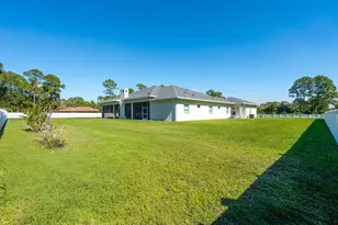 8425 Apache Blvd, The Acreage, FL 33470 - Photo 62