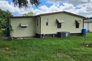 2847 SW Thunderbird Tr, Stuart, FL 34997 - Photo 2