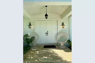 222 Miraflores Drive, Palm Beach, FL 33480 - Photo 2