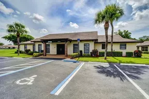 10054 Eaglewood Rd, Boynton Beach, FL 33436 - Photo 22