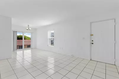 2138 SW 6th Street, Unit #301, Miami, FL 33135 - Photo 4