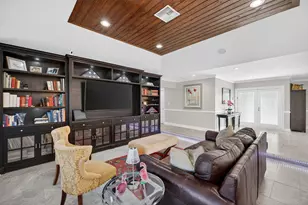 885 Nafa Dr, Boca Raton, FL 33487 - Photo 10