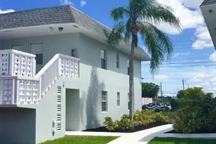 2711 Vandiver Dr, West Palm Beach, FL 33409 - Photo 14
