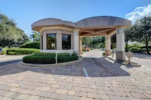 900 Greensward Ln, Delray Beach, FL 33445 - Photo 2