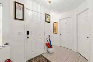 6202 Alexandria Cir, Fort Pierce, FL 34982 - Photo 4