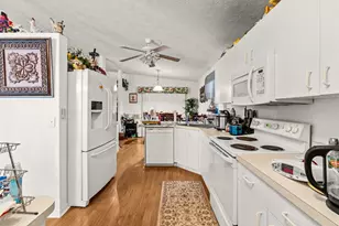 6202 Alexandria Cir, Fort Pierce, FL 34982 - Photo 8