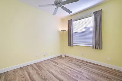 7019 SE Twin Oaks Circle, Stuart, FL 34997 - Photo 28