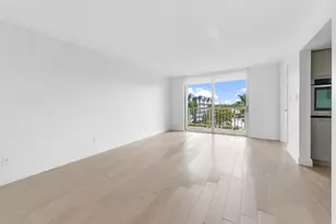 16546 NE 26th Ave Unit, North Miami Beach, FL 33160 - Photo 4