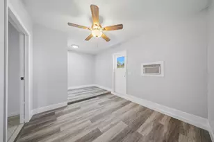 1001 SW Romaine Ln, Port Saint Lucie, FL 34953 - Photo 12