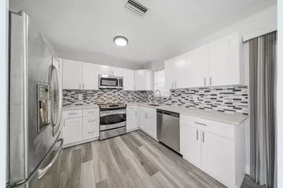 1001 SW Romaine Lane, Port Saint Lucie, FL 34953 - Photo 10