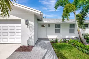135 SE 28th Ct, Boynton Beach, FL 33435 - Photo 6