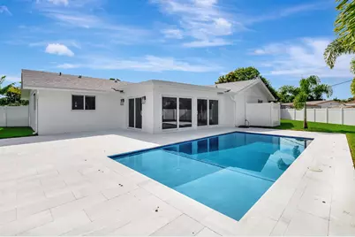 135 SE 28th Court, Boynton Beach, FL 33435 - Photo 38