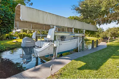 802 SE Portage Avenue, Port Saint Lucie, FL 34984 - Photo 46