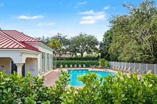 4015 Banyan Trails Dr, Coconut Creek, FL 33073 - Photo 2